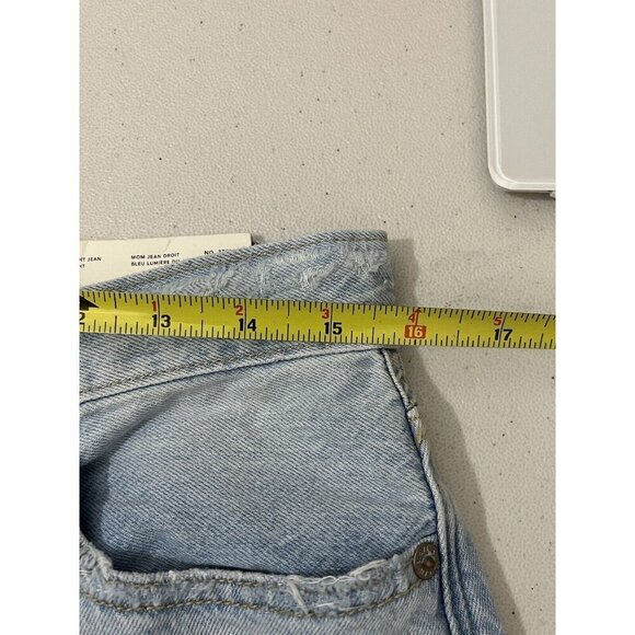 American Eagle Mom Straight Jean Blue Daylight Size 10 /30W Distressed Legs - Picture 15 of 16